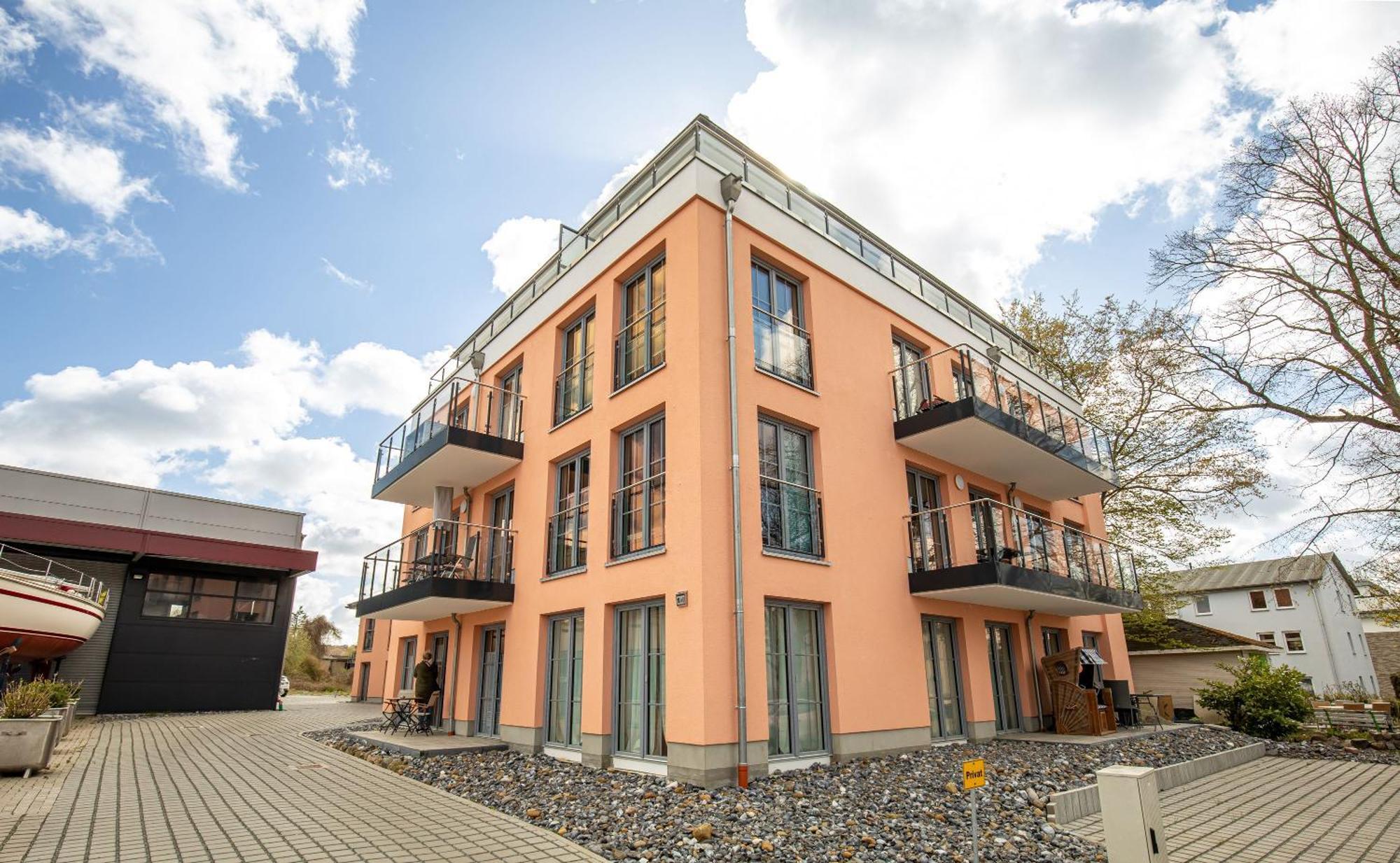Apartmán Alte Fischfabrik Lauterbach "Mehrzeit Am Bodden" Exteriér fotografie